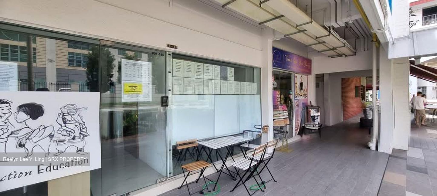 Tampines Street 44 (D18), Shop House #578502441